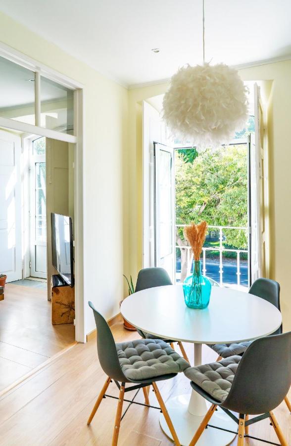 Casa St Yves - Sunny Flat In Setubal On Av Luisa Todi Apartment Exterior photo